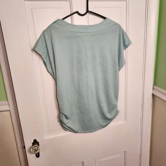 Merl E Pere Button Top Size M - Picture 6 of 6